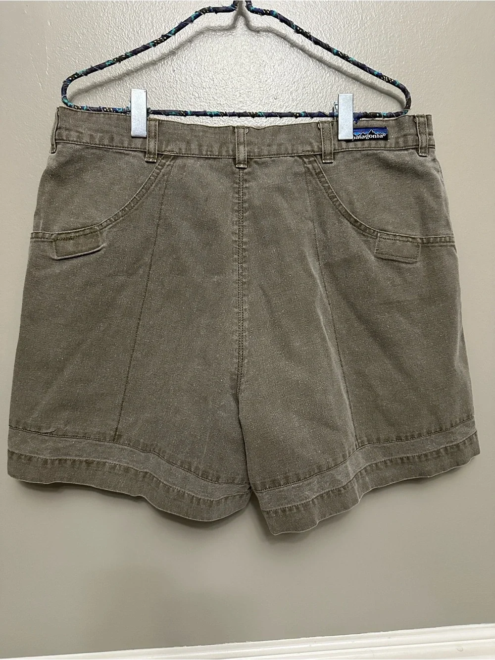 Mens vintage Patagonia Stand Up canvas shorts Sz 36